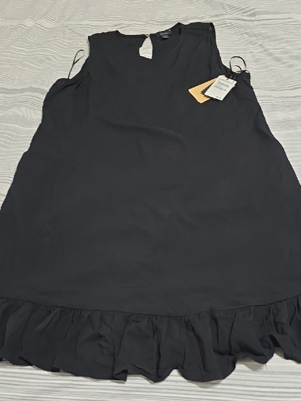 Halogen Black Sleeveless Dress with Scoop Neck